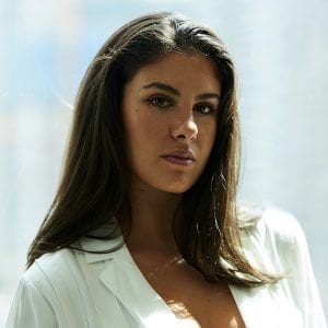 Alba F