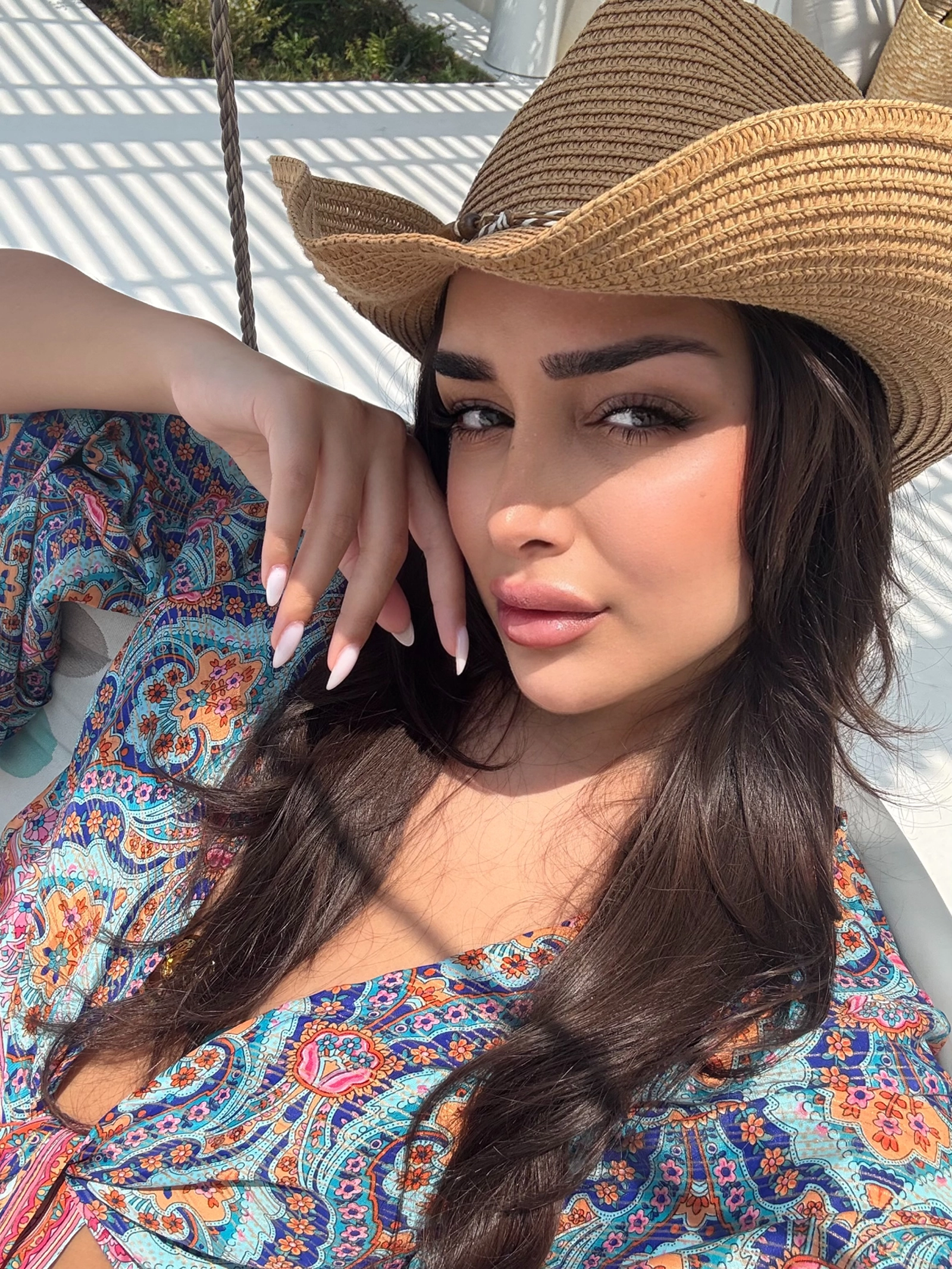 Lra - Professional fashion and commercial model in Kuwait with ModelsNova.